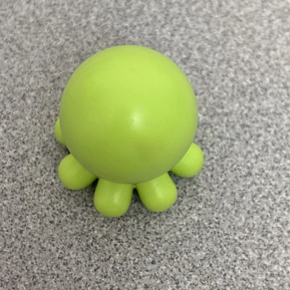 Bluey Family & Friends Action Figure CHLOE'S‎ GREEN OCTOPUS Figurine